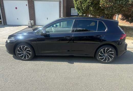 Volkswagen Golf 1.0 TSI Life Business Premium OPF