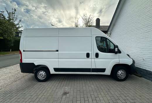 Peugeot 2.2 BlueHDi L3 Premium S/S