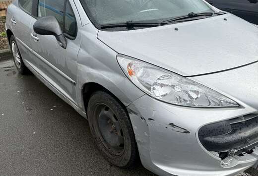 Peugeot 1.6e 16v 110ch Exécutive Pack