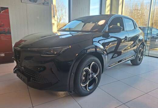 Alfa Romeo Junior 1.2 Turbo Hybrid Ibrida Intensa