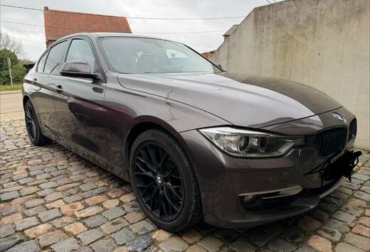 BMW 328i