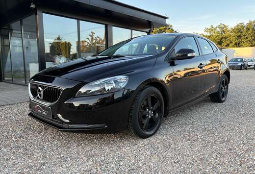 Volvo V40 2.0 D2 Black Edition AdBlue (EU6d-TEMP)