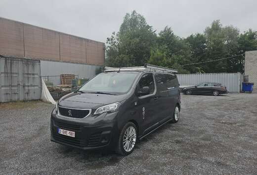 Peugeot L2H1 EAT8 Premium