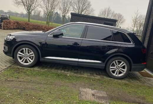 Audi 3.0 TDI e-tron quattro tiptronic