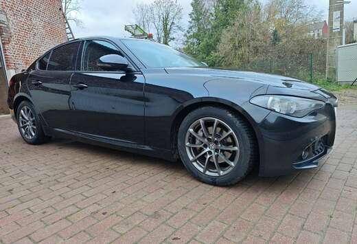 Alfa Romeo 2.2 150 ch AT8 Business