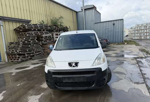 Peugeot 1.6 HDi L1H1 Confort 120