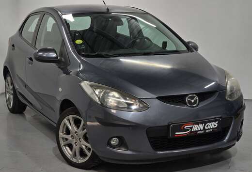 Mazda 1.3i  Airco  Aide au stationnement  GARANTIE 12 ...
