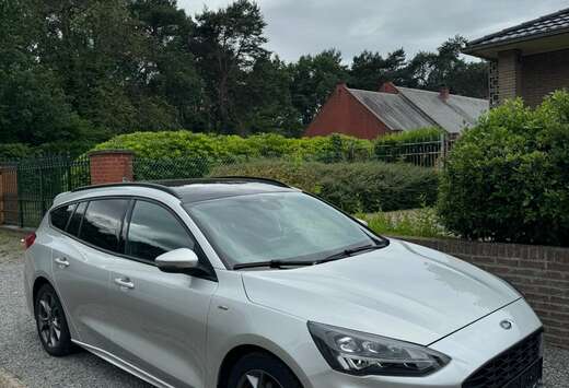 Ford Focus 1.5 EcoBoost ST-Line Business