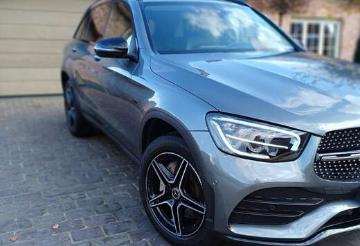 Mercedes-Benz GLC 300 e 4-Matic PHEV