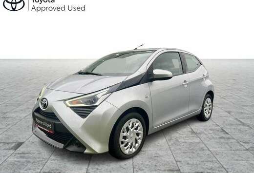 Toyota 1.0BENZ MT X-PLAY2