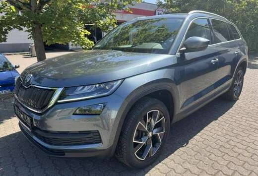 Skoda SKODA KODIAQ 4X4 STYLE 7 SITZER STANDHEIZUNG 36 ...
