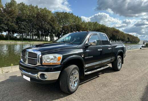 Dodge 1500 5.7 HEMI 4x4