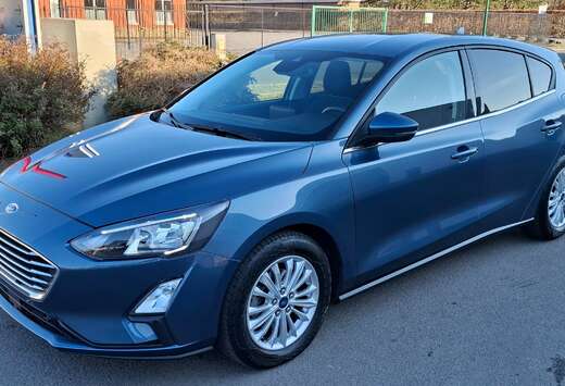 Ford Focus 1.0 EcoBoost Titanium Business