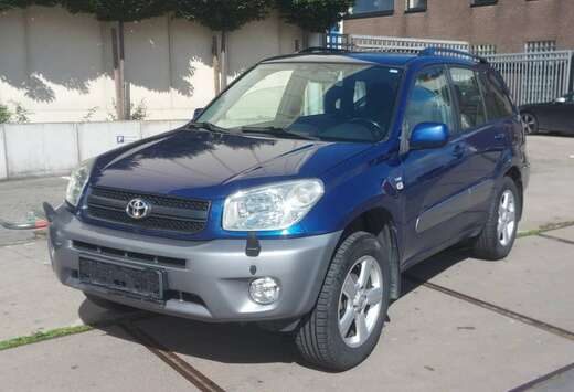 Toyota 2.0i VVT-i 16v 4x4.     EXPORT