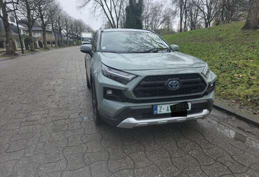 Toyota RAV4 PHEV 2.5i i-AWD GR Sport (225 kW)