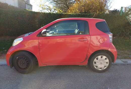 Toyota iQ 1.0i VVT-i Terra