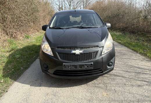 Chevrolet Spark 1.0i