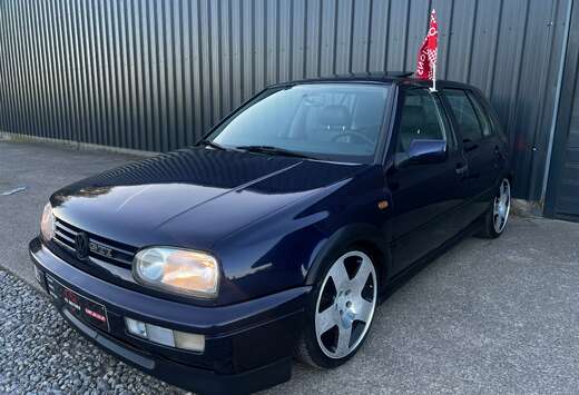 Volkswagen 2.0i GTi / UTILITAIRE / TOIT OUVRANT/ CARN ...