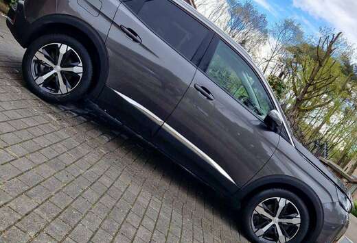 Peugeot 3008 1.5 BlueHDi Allure