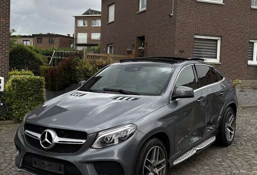 Mercedes-Benz Coupé d 4-Matic