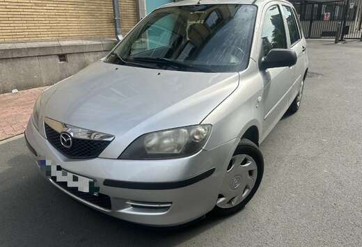 Mazda Mazda 2 1.3 essence euro 4 2004