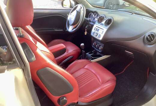 Alfa Romeo Mito 1.4i Junior