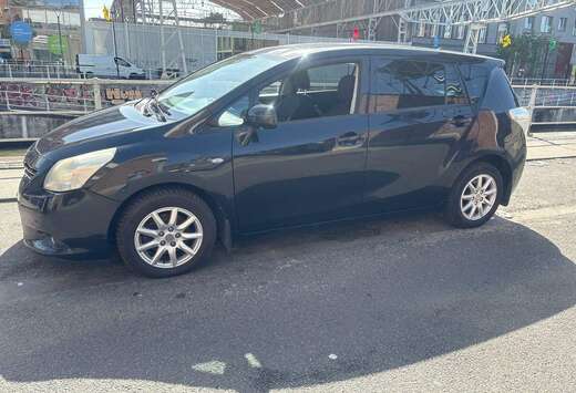 Toyota Verso 2.2 D-4D D-CAT Premium 7pl.