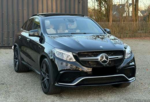 Mercedes-Benz Coupé S 4-Matic