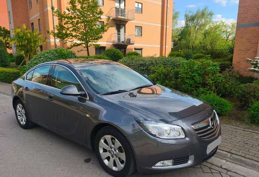 Opel Insignia 2.0 CDTi Cosmo DPF