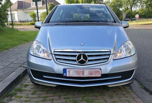 Mercedes-Benz BlueEFFICIENCY Elegance