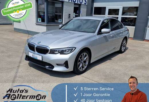 BMW 320i Automaat * Sfeerverlichting * Leder * Stoelv ...