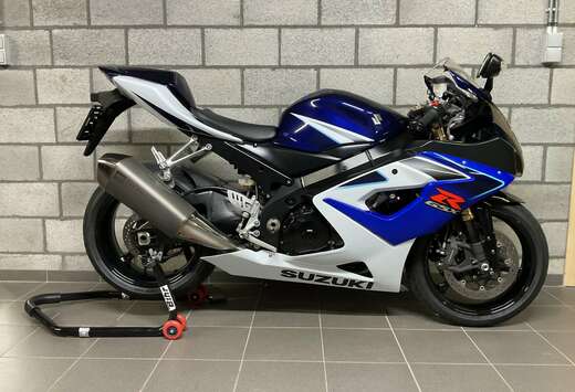 Suzuki Origine + Delkevic