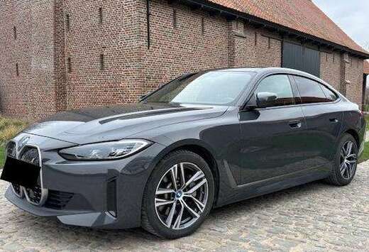 BMW i4 eDrive40 | Dravitgrau | Trekhaak | HUD | Shado ...