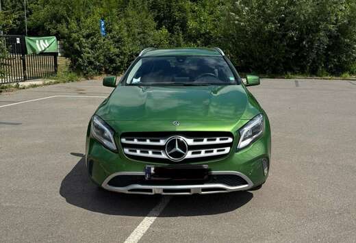 Mercedes-Benz GLA 180 7G-DCT Peak Edition