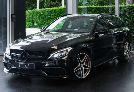 Mercedes-Benz AMG C 63 S T AMG kuipstoelen , lichte v ...