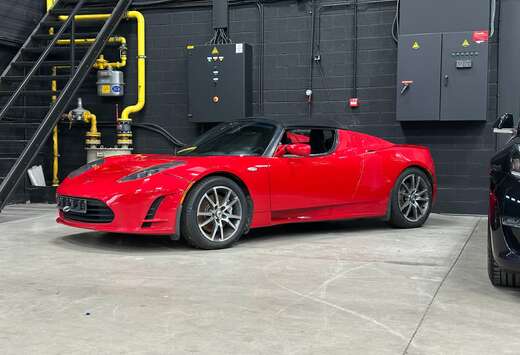 Tesla V2.5 - HEATED SEATS - BROKEN HV BATTERY