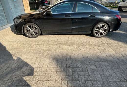 Mercedes-Benz CLA 220 d 4-Matic