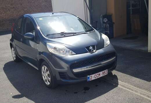 Peugeot 1.0i Urban Move