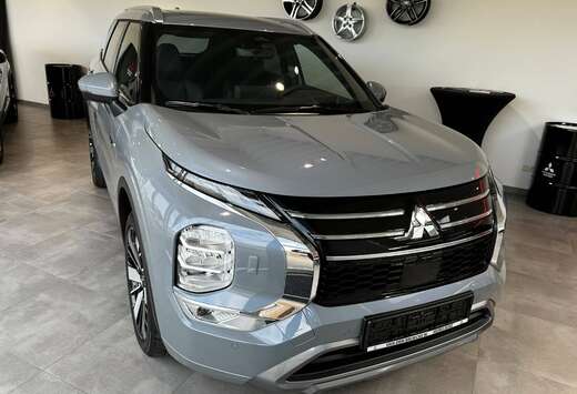 Mitsubishi Outlander PHEV 2.4i Instyle (225 kW) Insty ...