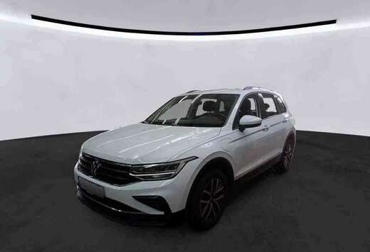 Volkswagen Life ACTIVE 1.4 eHybrid TSI 245CV DSG6 *At ...