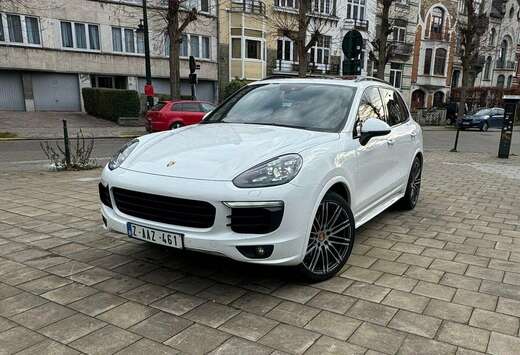 Porsche Cayenne 3.0 TD V6 Tiptronic S//KIT GTS//
