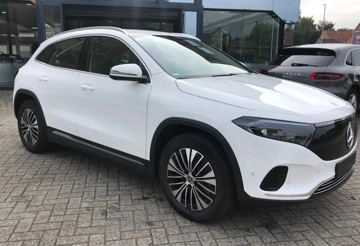 Mercedes-Benz EQA 300 4 MATIC, Elektr. verst. zetels, ...