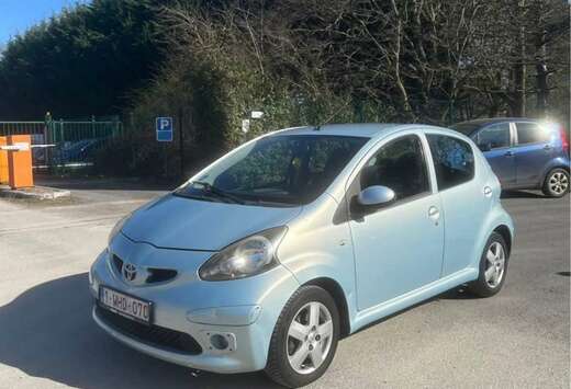 Toyota prete a immatriculer