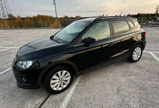 SEAT Arona 1.0 Eco TSI Style / cruise control/ GPS