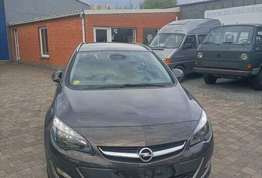 Opel Astra Sports Tourer 1.6 CDTi ecoFLEX Ultimate Ed ...