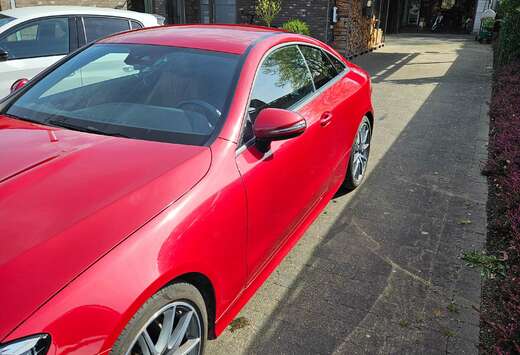 Mercedes-Benz Coupé E 200 9G-TRONIC