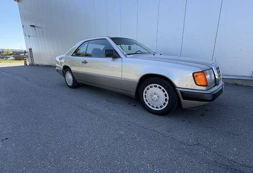 Mercedes-Benz Mercedes- benz E 230 Coupe