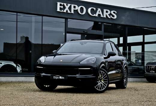 Porsche 3.0i V6 Black Edition Tiptronic*AD CRUISE*PAN ...