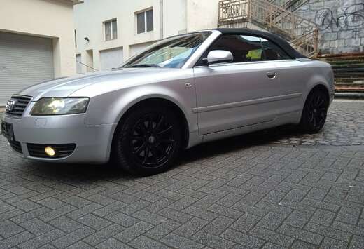 Audi Cabriolet 2.4i V6