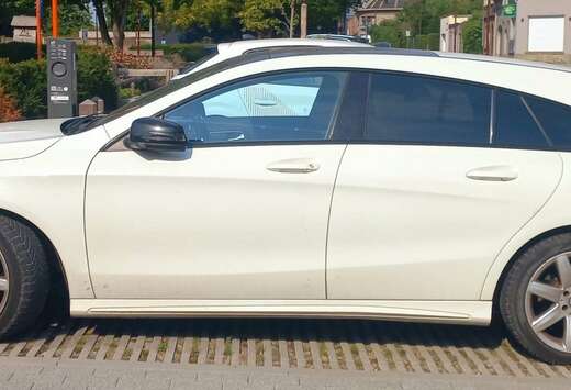Mercedes-Benz CLA 200 AMG SHOOTING BRAKE